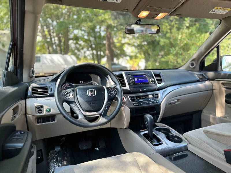 2017 Honda Pilot LX