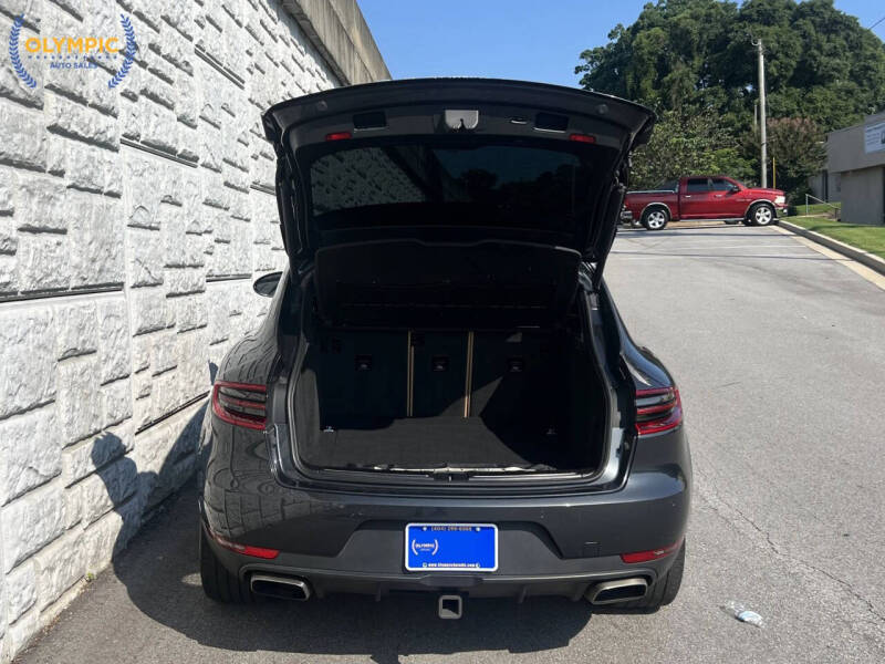 2018 Porsche Macan