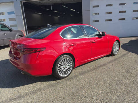 2017 Alfa Romeo Giulia Ti
