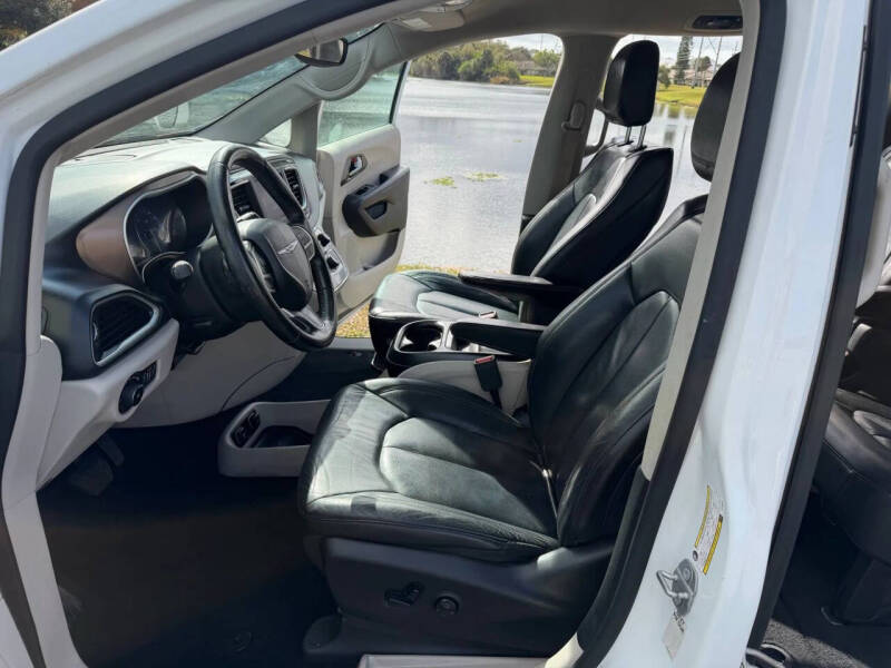 2018 Chrysler Pacifica Touring L