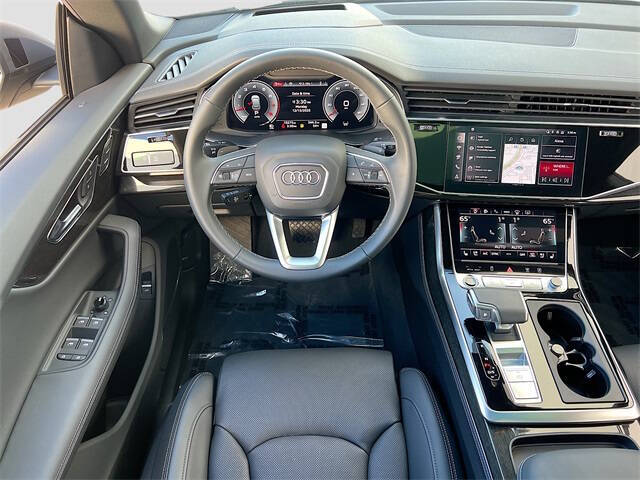 2025 Audi Q8 quattro Prestige 55 TFSI