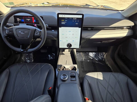 2024 Ford Mustang Mach-E Select
