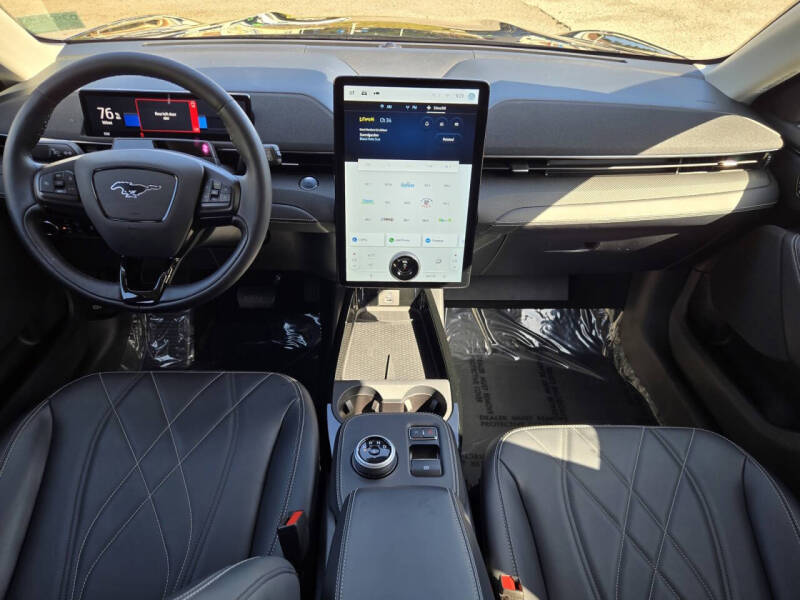 2024 Ford Mustang Mach-E Select