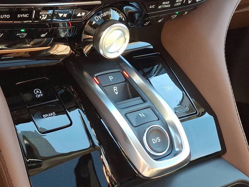 2026 Acura MDX SH-AWD w/Advance