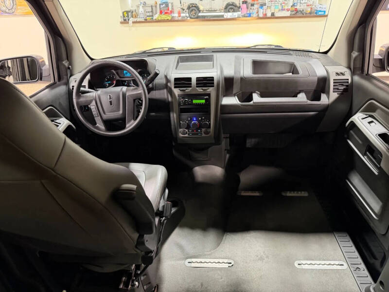 2016 Mobility Ventures MV-1