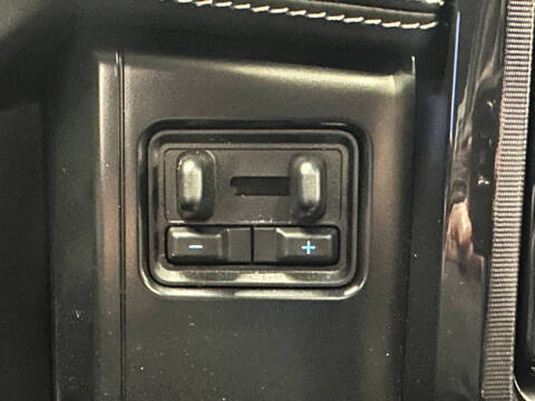 2023 Ford F-150 Lightning XLT