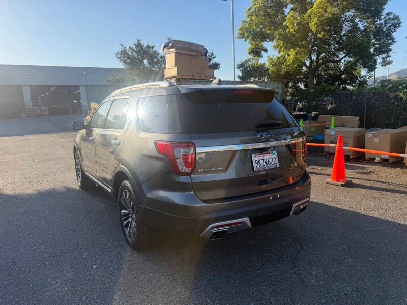 2017 Ford Explorer Platinum