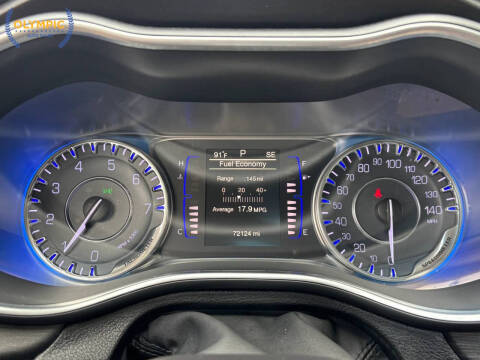 2017 Chrysler 200 Limited Platinum