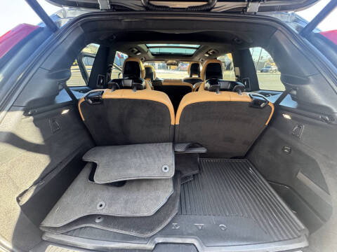 2017 Volvo XC90 T8 eAWD Inscription