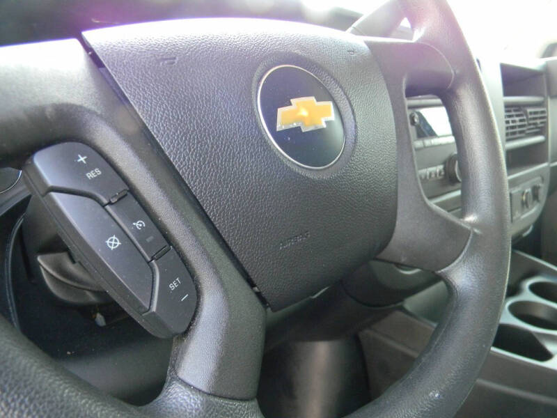 2017 Chevrolet Express 2500