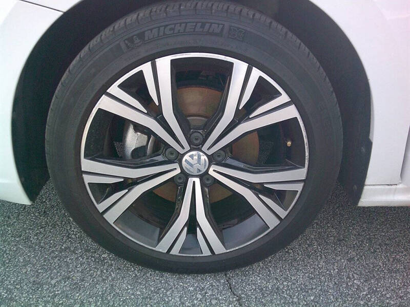 2021 Volkswagen Passat SE