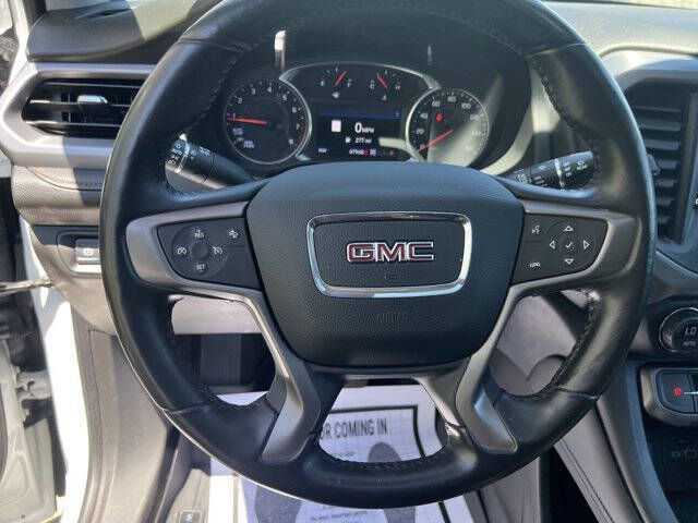 2021 GMC Acadia AT4
