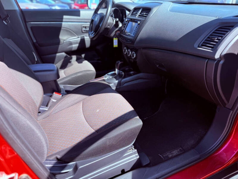 2017 Mitsubishi Outlander Sport LE