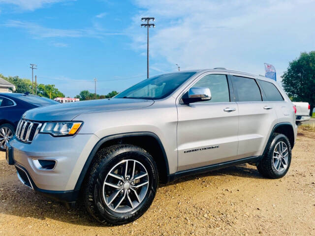 2017 Jeep Grand Cherokee for sale at Top Gear Auto Sales LLC in Le Roy, MN