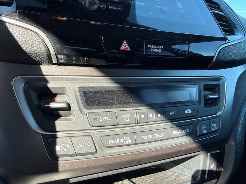 2022 Honda Pilot SE