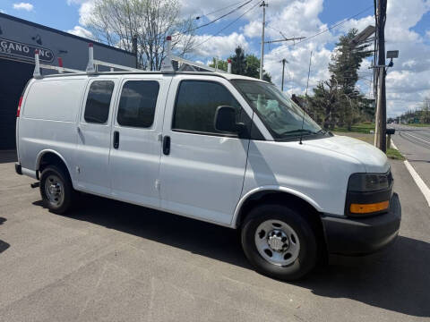 2018 Chevrolet Express 2500