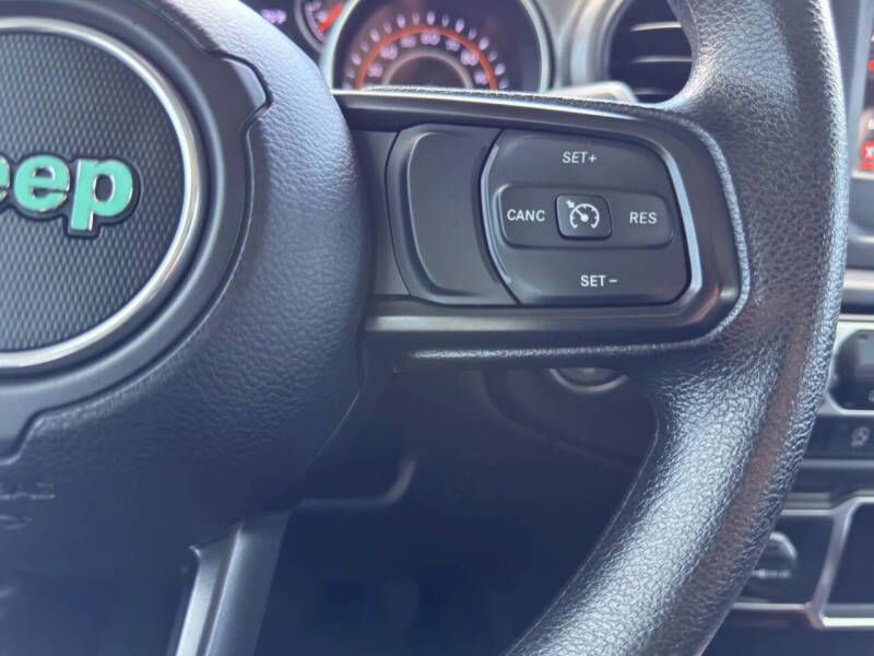2023 Jeep Gladiator