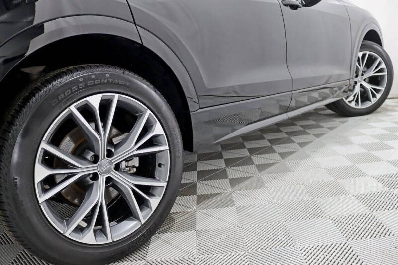 2020 Audi Q8 quattro Premium 55 TFSI