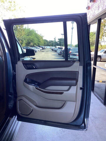 2019 Chevrolet Suburban LT