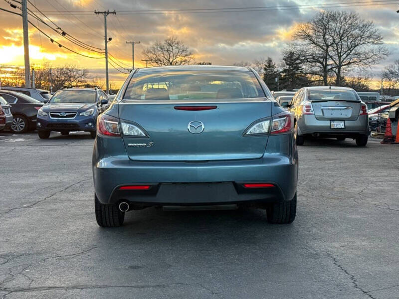 2011 Mazda MAZDA3 i Touring