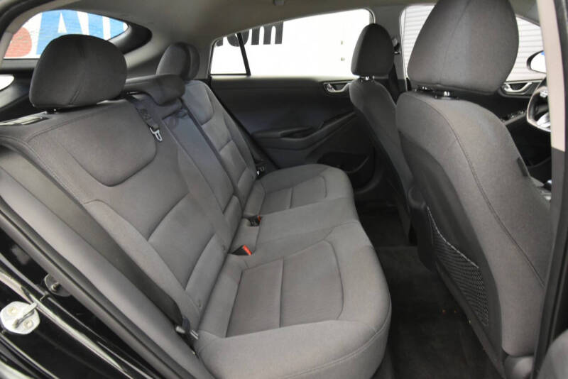 2020 Hyundai Ioniq Electric SE