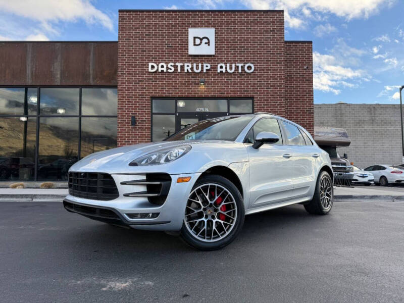 2018 Porsche Macan Turbo's photo