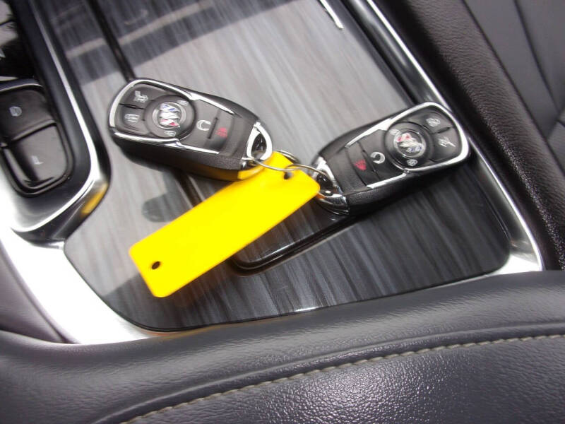 2024 Buick Enclave Essence