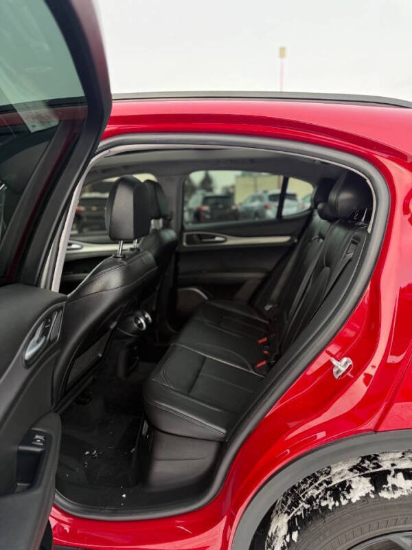 2018 Alfa Romeo Stelvio Sport