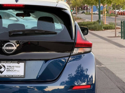 2023 Nissan LEAF S