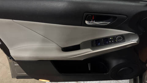 2015 Lexus IS 250 Crafted Line