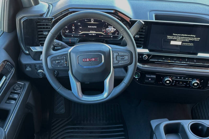 2024 GMC Sierra 1500