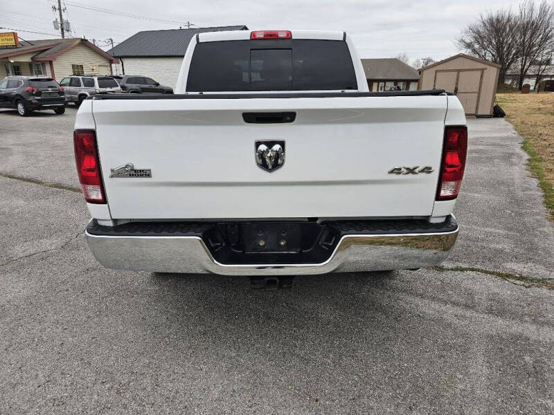 2015 RAM 1500 SLT