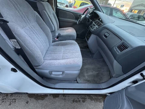 1998 Toyota Sienna LE