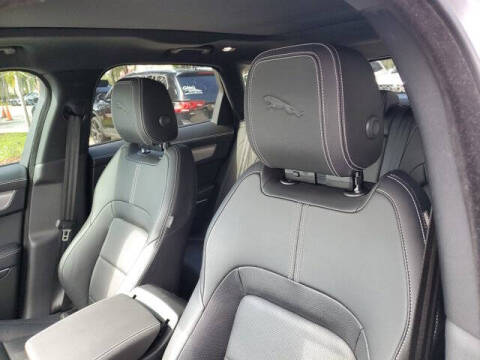 2024 Jaguar F-PACE P250 R-Dynamic S