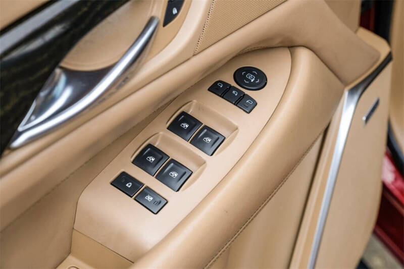 2019 Cadillac Escalade Platinum