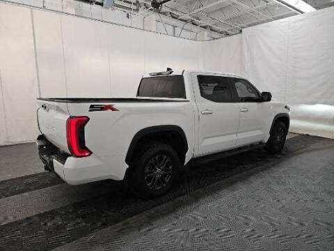 2024 Toyota Tundra SR5
