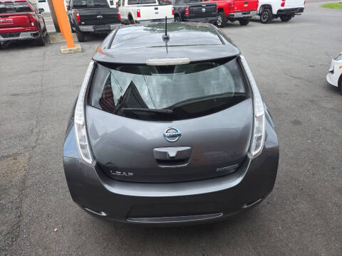 2015 Nissan LEAF SV