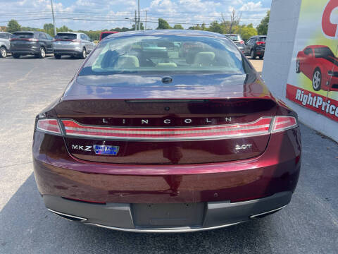 2017 Lincoln MKZ Select
