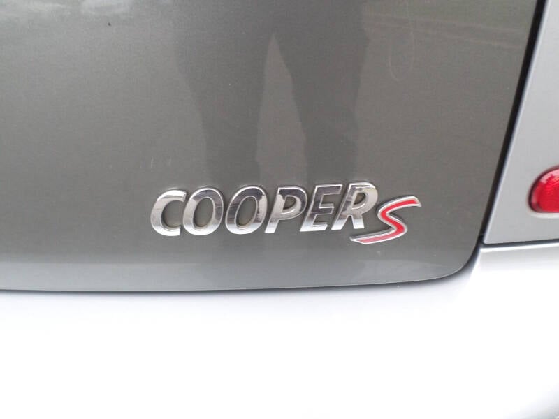 2008 MINI Cooper S photo 30