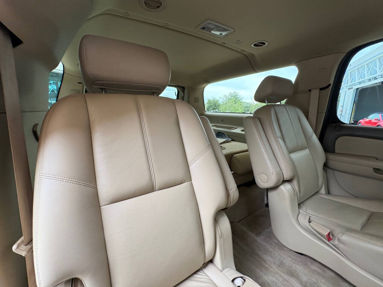 2008 GMC Yukon XL 37