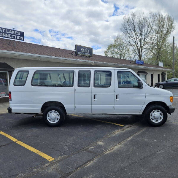 2007 Ford E-Series E-350 SD XLT