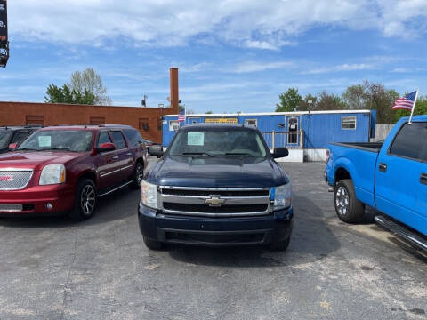 2007 Chevrolet Silverado 1500 for sale at Honest Abe Auto Sales 4 in Indianapolis IN