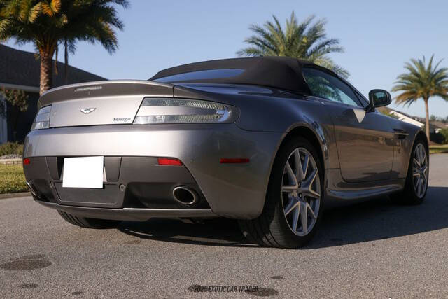 2012 Aston Martin V8 Vantage Roadster