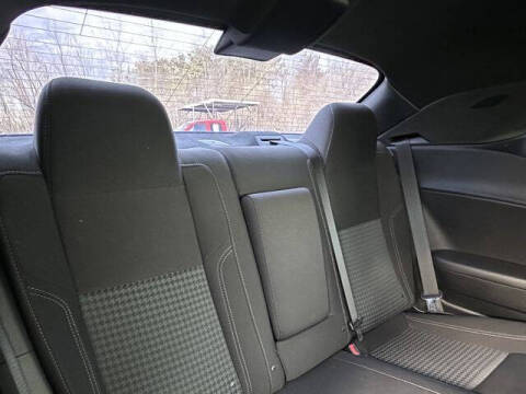 2017 Dodge Challenger SXT