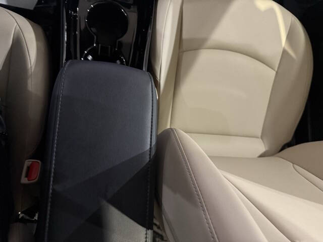 2022 Toyota Prius XLE