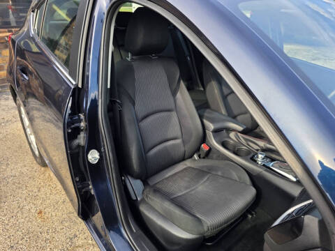 2015 Mazda MAZDA3 i Touring