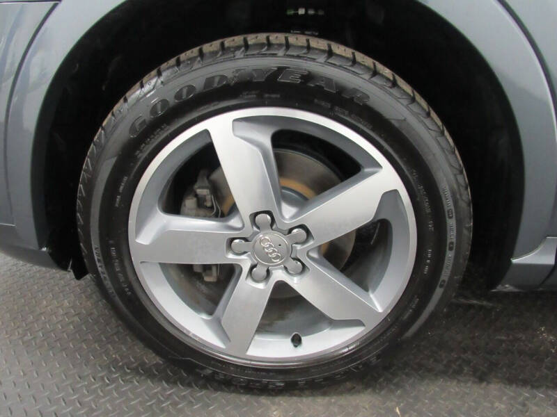 2015 Audi Q3 2.0T quattro Premium Plus