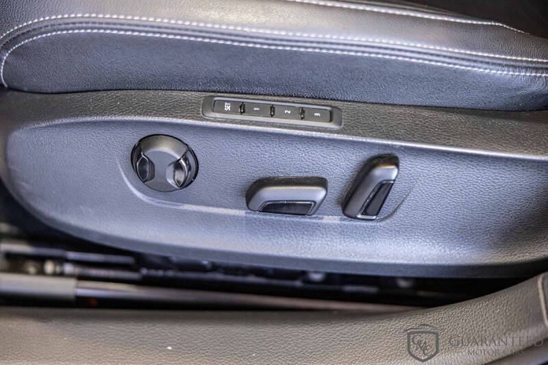 2022 Volkswagen Passat Limited Edition