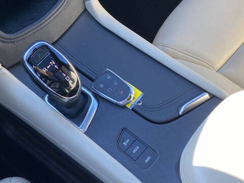 2018 Cadillac XT5 Premium Luxury