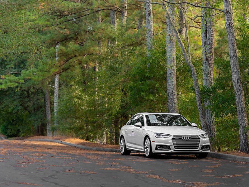 2018 Audi A4 2.0T quattro Prestige